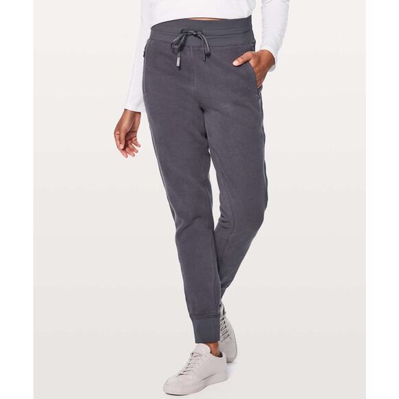 Lululemon Get Going Jogger Size 8 Grey Terry Mid Rise Activewear Athleisure - Picture 1 of 13